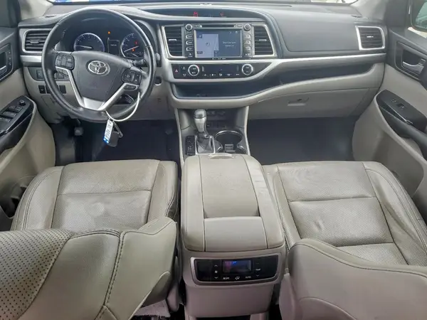 5TDYZRFH2JS243012 2018 TOYOTA HIGHLANDER - Image 8