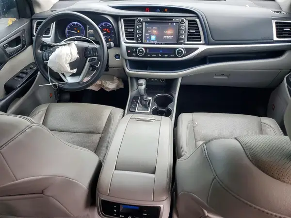 5TDYZRFH2KS295077 2019 TOYOTA HIGHLANDER - Image 8