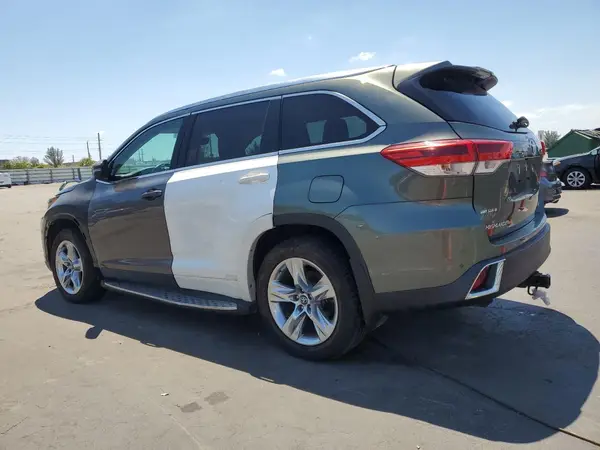 5TDYZRFH2KS326621 2019 TOYOTA HIGHLANDER - Image 2