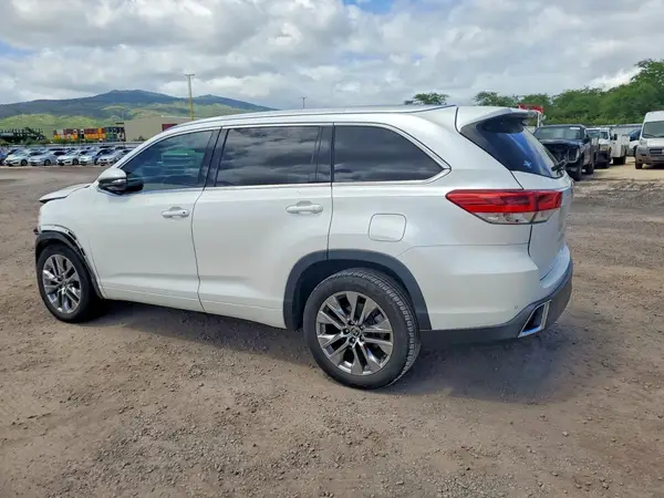 5TDYZRFH2KS329101 2019 TOYOTA HIGHLANDER - Image 2