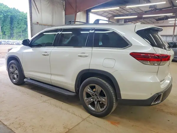 5TDYZRFH2KS333519 2019 TOYOTA HIGHLANDER - Image 2