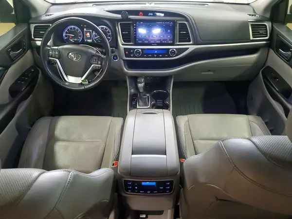 5TDYZRFH2KS333519 2019 TOYOTA HIGHLANDER - Image 8