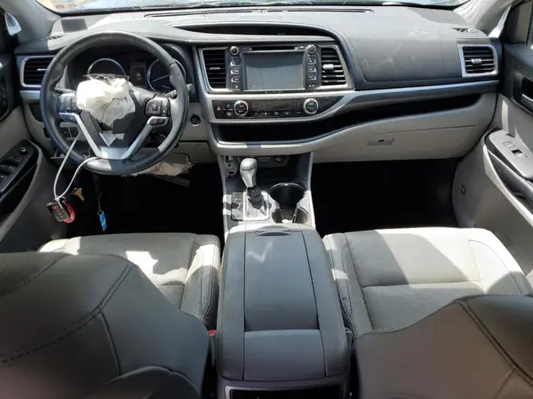 5TDYZRFH2KS343418 2019 TOYOTA HIGHLANDER - Image 8