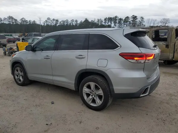 5TDYZRFH2KS367430 2019 TOYOTA HIGHLANDER - Image 2