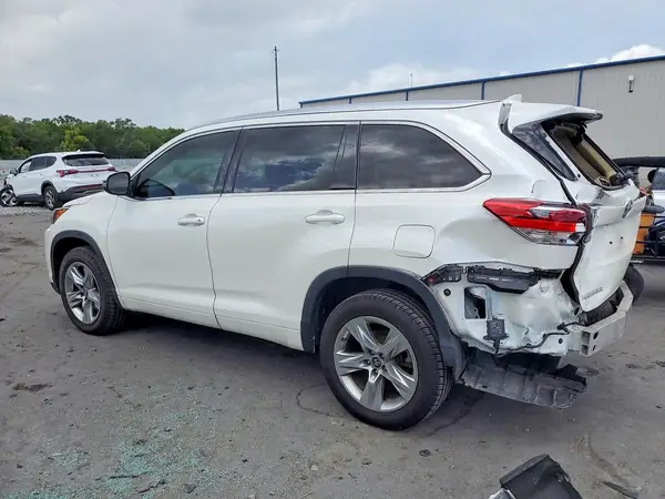 5TDYZRFH3HS232076 2017 TOYOTA HIGHLANDER - Image 2