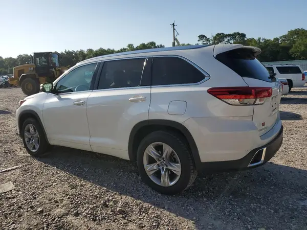 5TDYZRFH3JS240703 2018 TOYOTA HIGHLANDER - Image 2