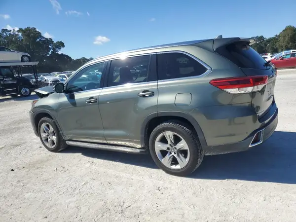 5TDYZRFH3JS253242 2018 TOYOTA HIGHLANDER - Image 2