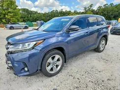 5TDYZRFH3JS253757 2018 TOYOTA HIGHLANDER
