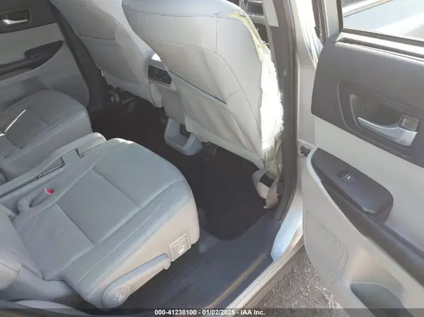 5TDYZRFH3JS255329 2018 TOYOTA HIGHLANDER - Image 8