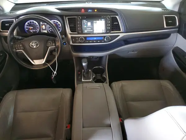 5TDYZRFH3JS275466 2018 TOYOTA HIGHLANDER - Image 8
