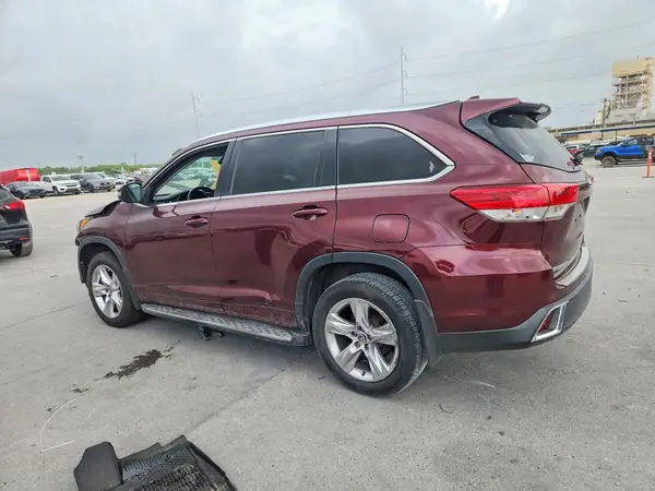 5TDYZRFH3JS283244 2018 TOYOTA HIGHLANDER - Image 2