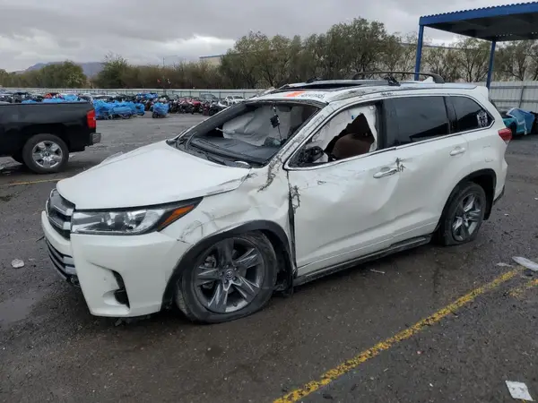 5TDYZRFH3KS318284 2019 TOYOTA HIGHLANDER - Image 1