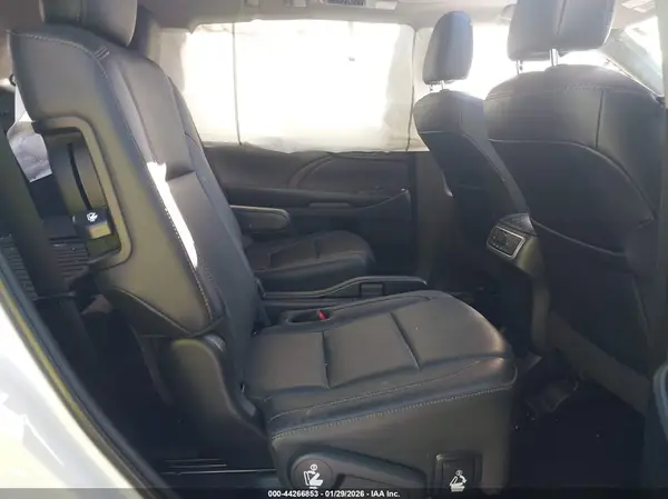 5TDYZRFH3KS324764 2019 TOYOTA HIGHLANDER - Image 8