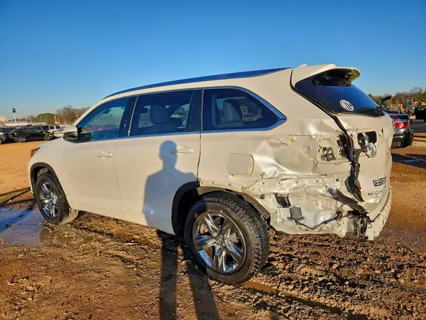 5TDYZRFH3KS340625 2019 TOYOTA HIGHLANDER - Image 2