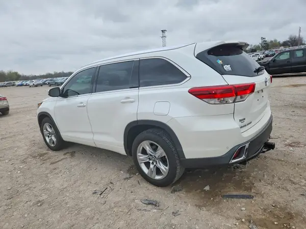 5TDYZRFH4HS216520 2017 TOYOTA HIGHLANDER - Image 2
