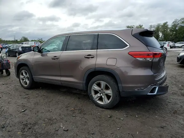 5TDYZRFH4JS235333 2018 TOYOTA HIGHLANDER - Image 2