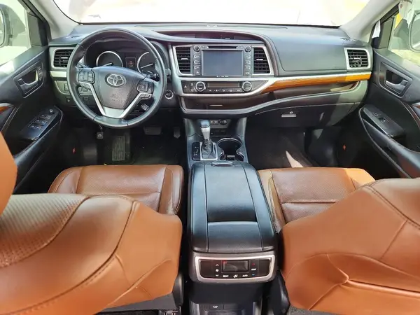 5TDYZRFH4JS259731 2018 TOYOTA HIGHLANDER - Image 8