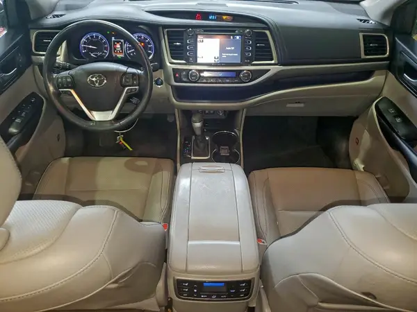 5TDYZRFH4JS263715 2018 TOYOTA HIGHLANDER - Image 8