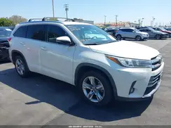 5TDYZRFH4JS264332 2018 TOYOTA HIGHLANDER