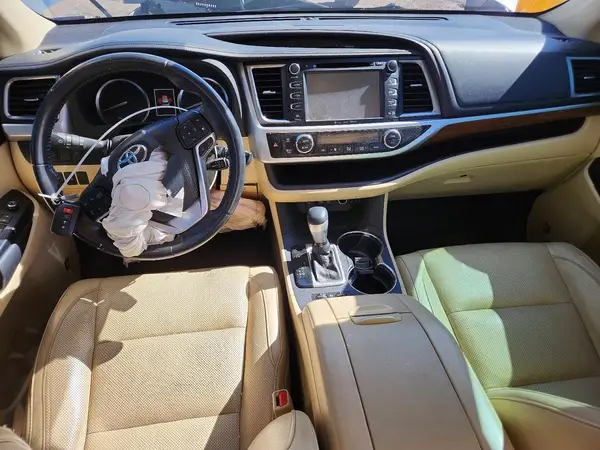 5TDYZRFH4JS264492 2018 TOYOTA HIGHLANDER - Image 8