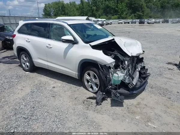 5TDYZRFH4JS264525 2018 TOYOTA HIGHLANDER - Image 1