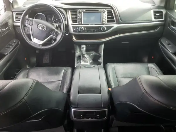 5TDYZRFH4KS303941 2019 TOYOTA HIGHLANDER - Image 8
