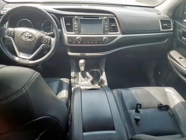 5TDYZRFH4KS309237 2019 TOYOTA HIGHLANDER - Image 8