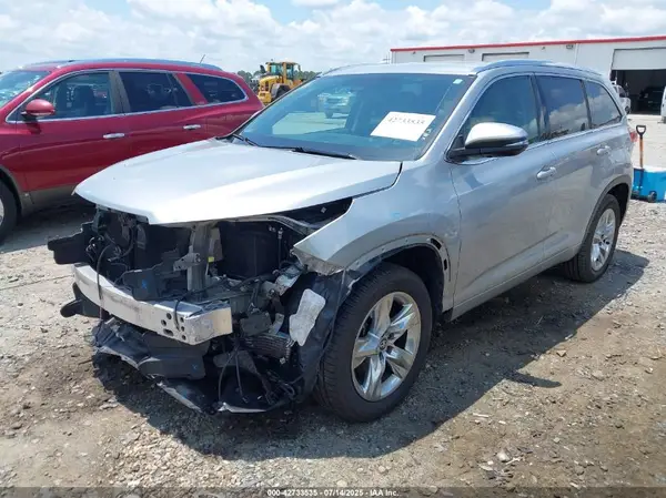 5TDYZRFH5HS191515 2017 TOYOTA HIGHLANDER - Image 2