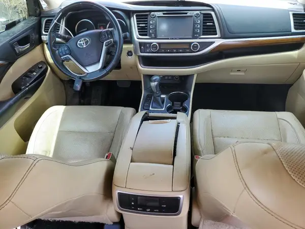 5TDYZRFH5HS209110 2017 TOYOTA HIGHLANDER - Image 8