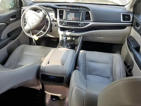 5TDYZRFH5HS209186 2017 TOYOTA HIGHLANDER - Image 8