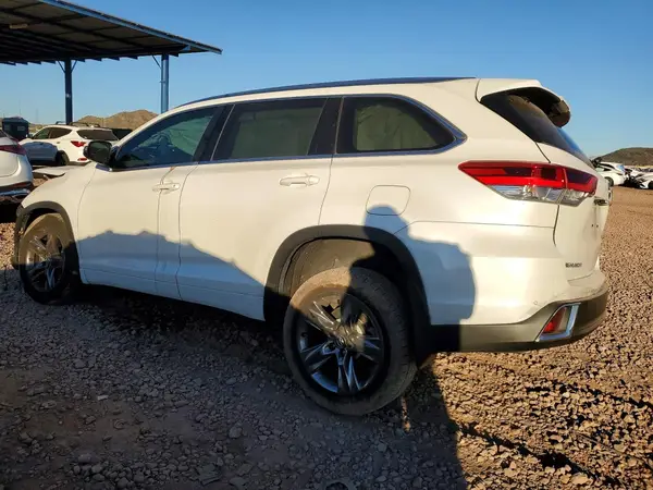 5TDYZRFH5HS211830 2017 TOYOTA HIGHLANDER - Image 2