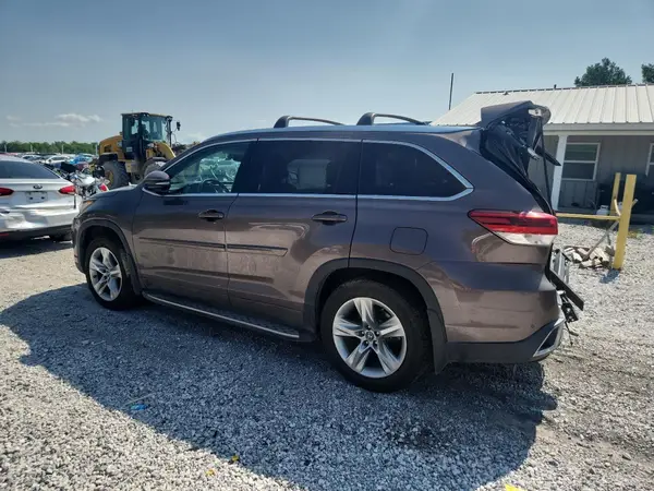 5TDYZRFH5HS223377 2017 TOYOTA HIGHLANDER - Image 2