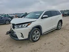 5TDYZRFH5HS231205 2017 TOYOTA HIGHLANDER