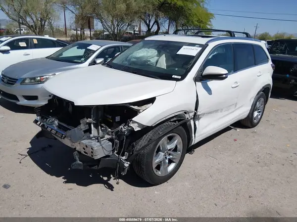 5TDYZRFH5HS231592 2017 TOYOTA HIGHLANDER - Image 2