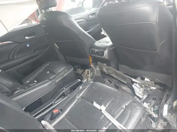 5TDYZRFH5JS236474 2018 TOYOTA HIGHLANDER - Image 8