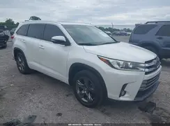 5TDYZRFH5JS243313 2018 TOYOTA HIGHLANDER