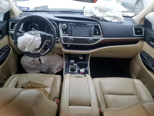 5TDYZRFH5JS244851 2018 TOYOTA HIGHLANDER - Image 8
