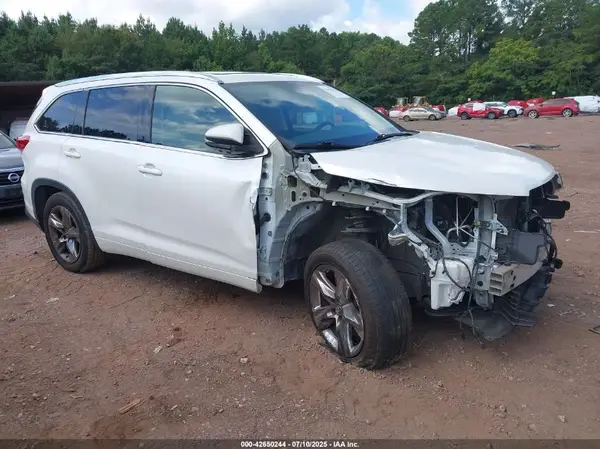 5TDYZRFH5JS247376 2018 TOYOTA HIGHLANDER - Image 1