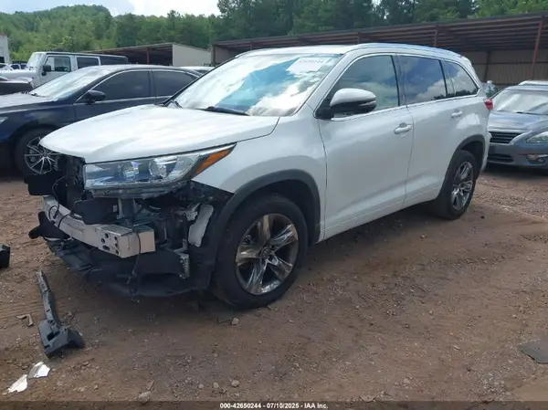 5TDYZRFH5JS247376 2018 TOYOTA HIGHLANDER - Image 2