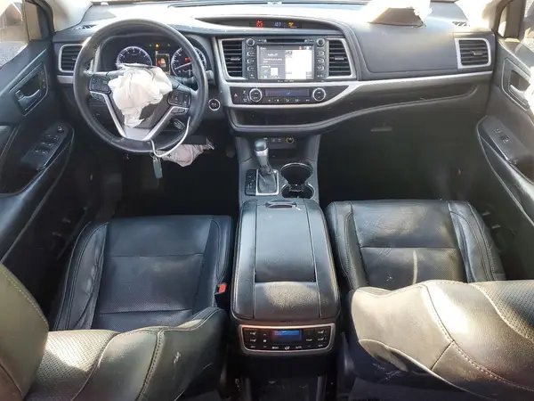 5TDYZRFH5JS268292 2018 TOYOTA HIGHLANDER - Image 8