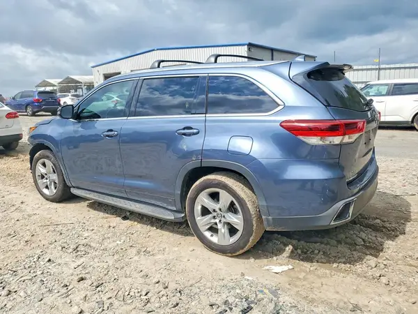 5TDYZRFH5JS273816 2018 TOYOTA HIGHLANDER - Image 2
