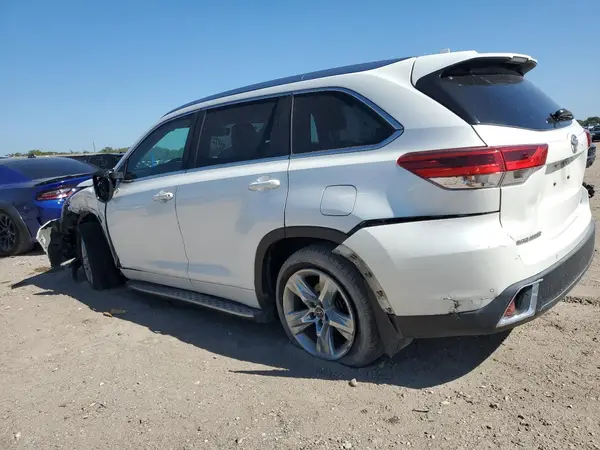 5TDYZRFH5KS290195 2019 TOYOTA HIGHLANDER - Image 2
