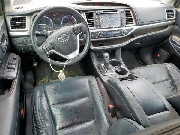 5TDYZRFH5KS291167 2019 TOYOTA HIGHLANDER - Image 8