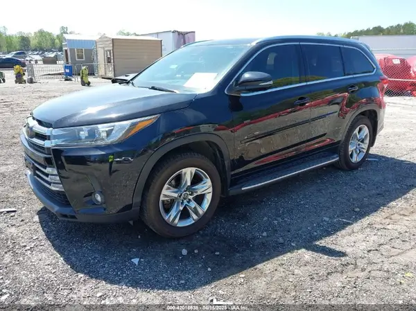 5TDYZRFH5KS321400 2019 TOYOTA HIGHLANDER - Image 2