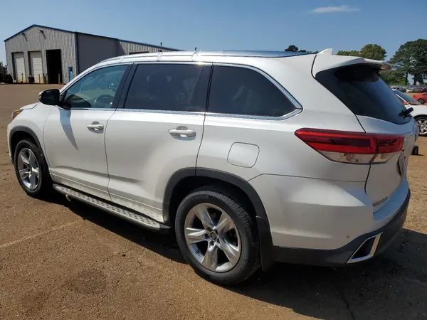 5TDYZRFH5KS332655 2019 TOYOTA HIGHLANDER - Image 2