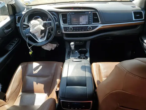 5TDYZRFH5KS332655 2019 TOYOTA HIGHLANDER - Image 8