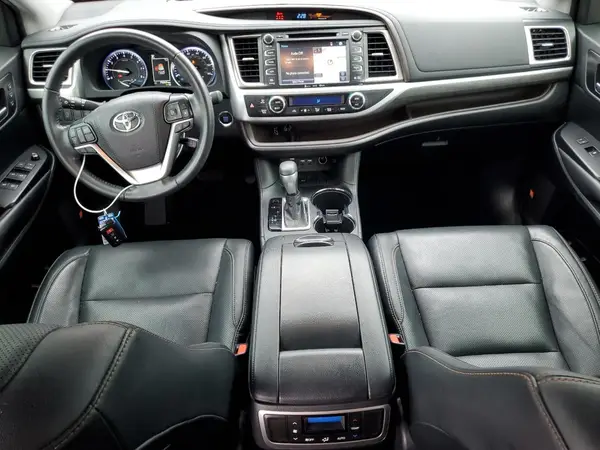 5TDYZRFH5KS333207 2019 TOYOTA HIGHLANDER - Image 8