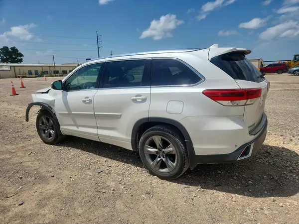 5TDYZRFH6HS192169 2017 TOYOTA HIGHLANDER - Image 2