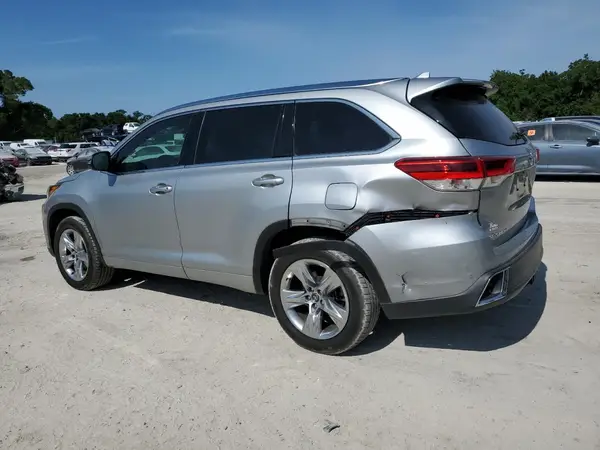 5TDYZRFH6HS197887 2017 TOYOTA HIGHLANDER - Image 2