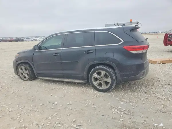 5TDYZRFH6HS216695 2017 TOYOTA HIGHLANDER - Image 2
